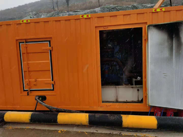 岢岚出租发电机-船用柴油发电机的工作原理是怎么样的？