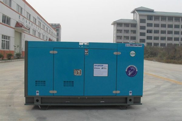 岢岚发电机租赁如何正确安装空气滤清器？